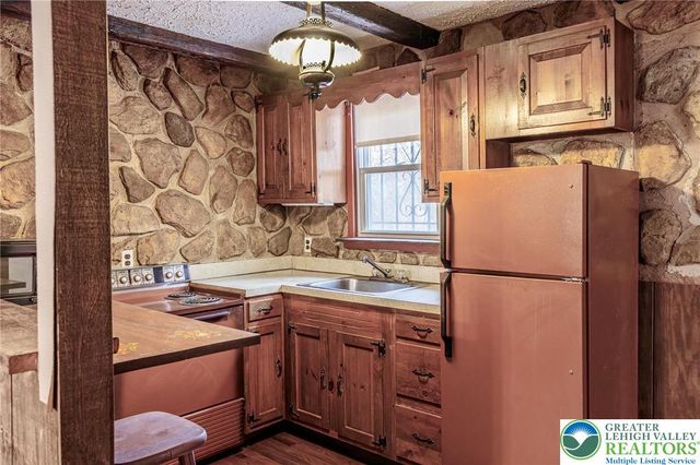 5211 Fir Lane, Coolbaugh Twp, PA 18346