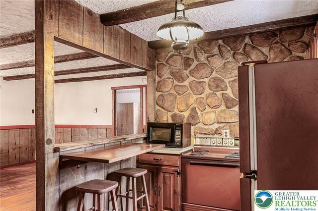 5211 Fir Lane, Coolbaugh Twp, PA 18346