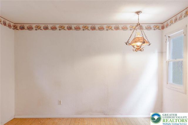 5211 Fir Lane, Coolbaugh Twp, PA 18346