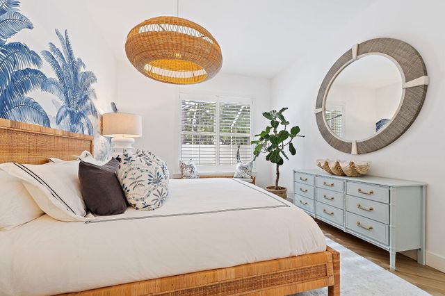 231 E Tall Oaks Circle, Palm Beach Gardens, FL 33410