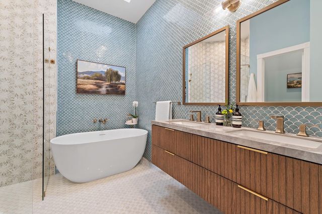 231 E Tall Oaks Circle, Palm Beach Gardens, FL 33410