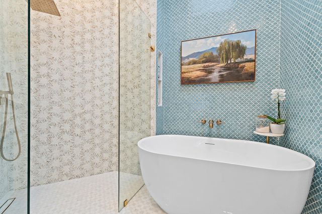 231 E Tall Oaks Circle, Palm Beach Gardens, FL 33410