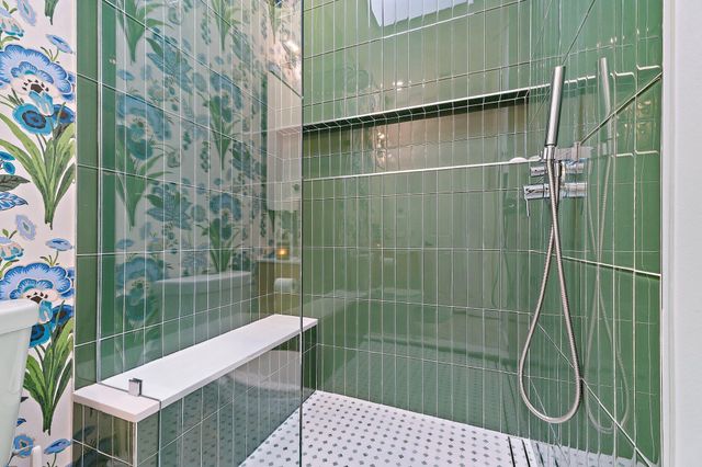 231 E Tall Oaks Circle, Palm Beach Gardens, FL 33410