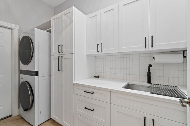 231 E Tall Oaks Circle, Palm Beach Gardens, FL 33410