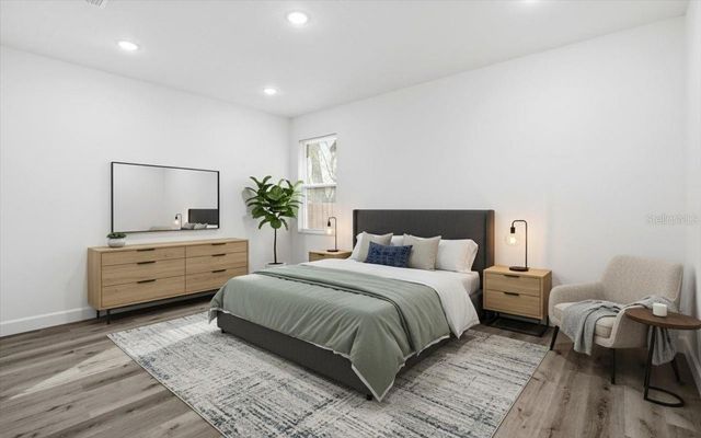 1535 13TH STREET S, St Petersburg, FL 33705