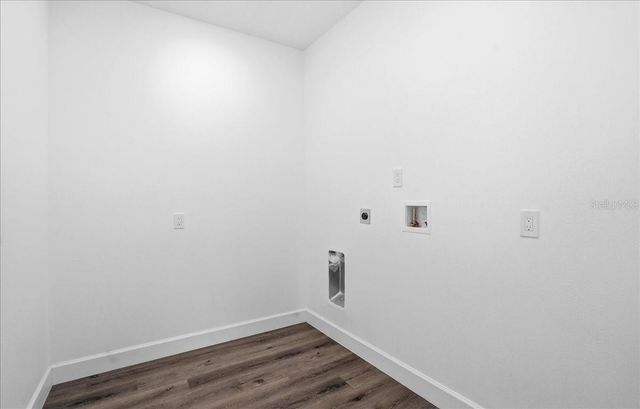 1535 13TH STREET S, St Petersburg, FL 33705