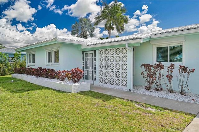3013 17th PL, Cape Coral, FL 33904