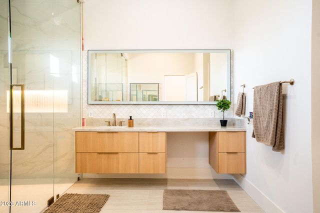 18142 W MISSOURI Avenue, Litchfield Park, AZ 85340
