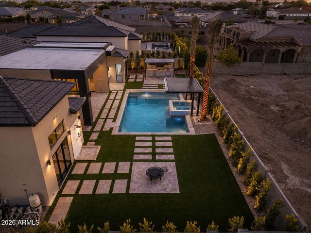 18142 W MISSOURI Avenue, Litchfield Park, AZ 85340
