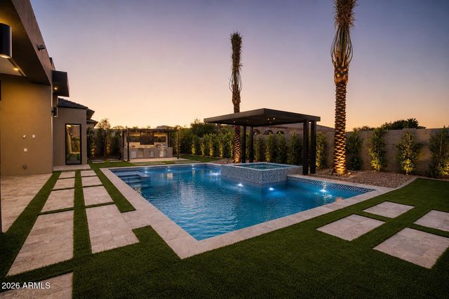 18142 W MISSOURI Avenue, Litchfield Park, AZ 85340