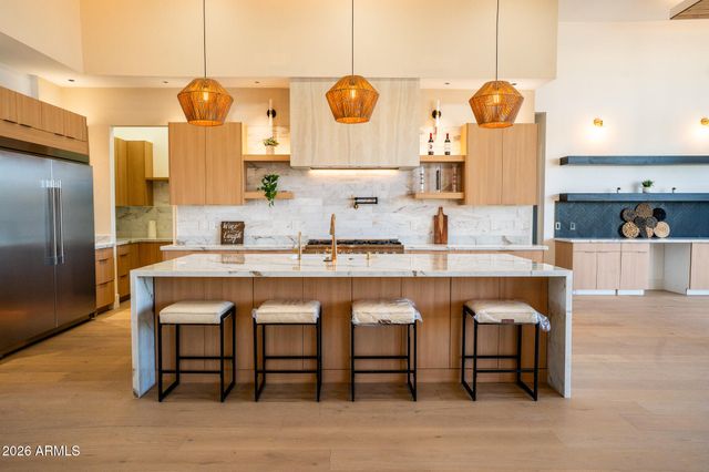 18142 W MISSOURI Avenue, Litchfield Park, AZ 85340