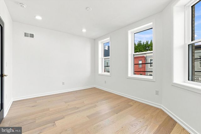 1235 S 26TH ST, Philadelphia, PA 19146