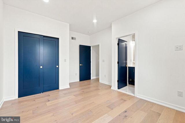 1235 S 26TH ST, Philadelphia, PA 19146