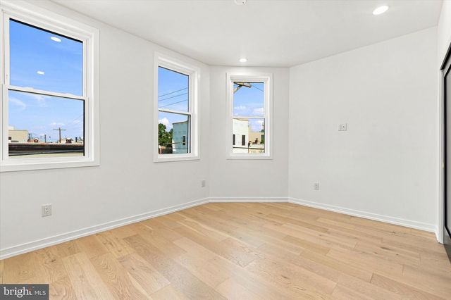 1235 S 26TH ST, Philadelphia, PA 19146