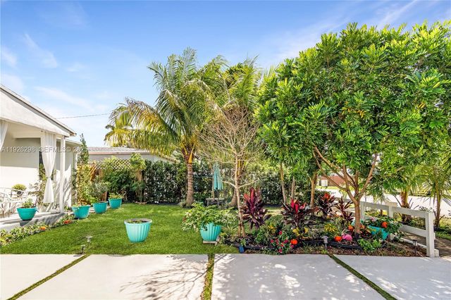 5300 NW 1st Ave, Oakland Park, FL 33309