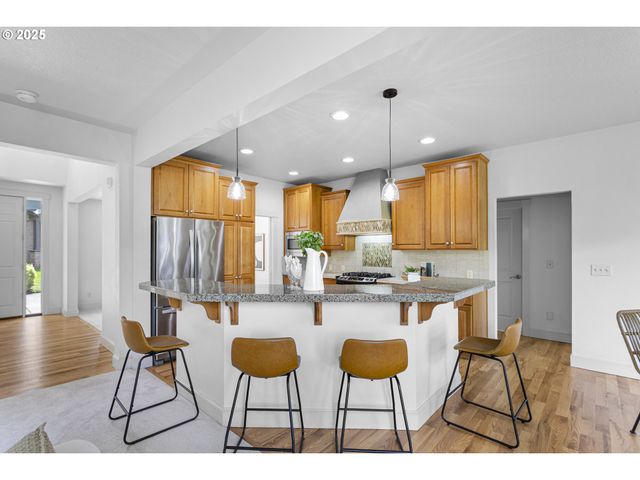 1358 Se 68TH Ave, Hillsboro, OR 97123