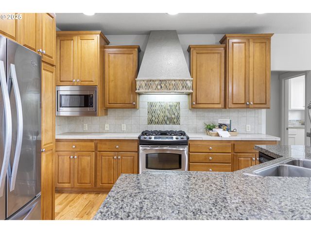 1358 Se 68TH Ave, Hillsboro, OR 97123