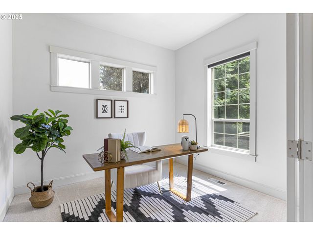 1358 Se 68TH Ave, Hillsboro, OR 97123