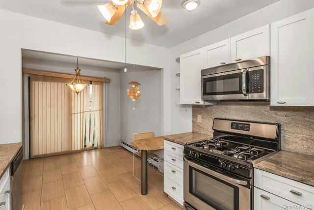 12 Florence Avenue 29A, Freeport, NY 11520