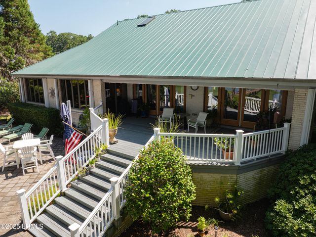 10 Settlers Cove, Beaufort, SC 29907