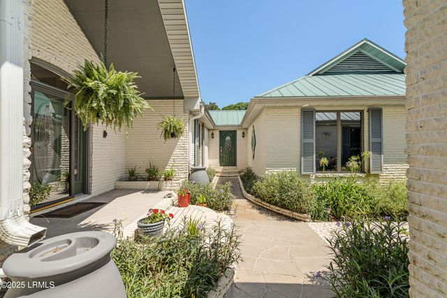 10 Settlers Cove, Beaufort, SC 29907