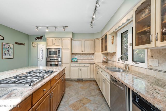 10 Settlers Cove, Beaufort, SC 29907