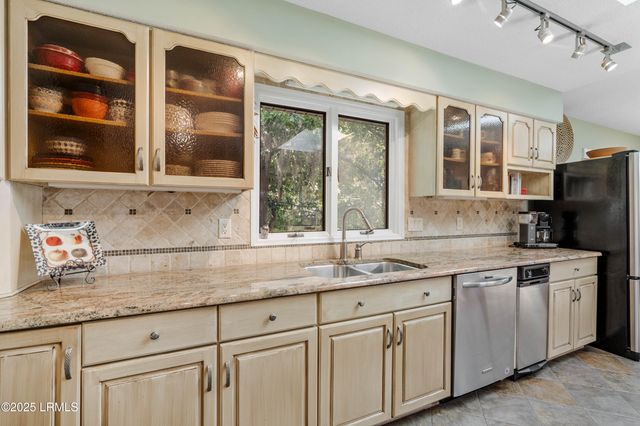 10 Settlers Cove, Beaufort, SC 29907