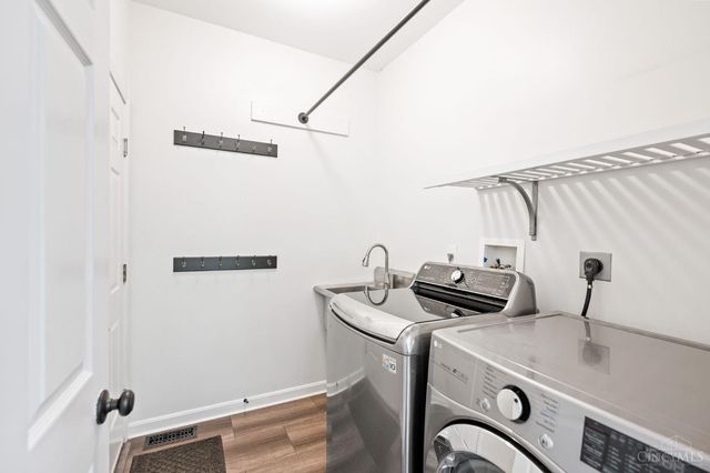 4319 Serpentine Way, Mason, OH 45040