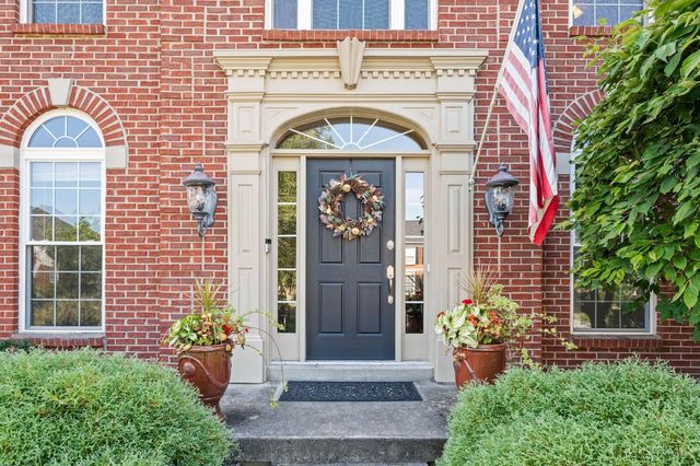 4319 Serpentine Way, Mason, OH 45040