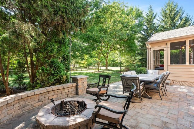 4319 Serpentine Way, Mason, OH 45040