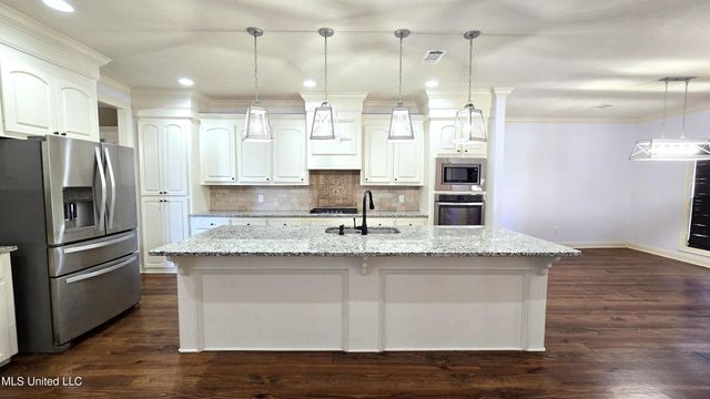 440 Glendale Place, Brandon, MS 39047