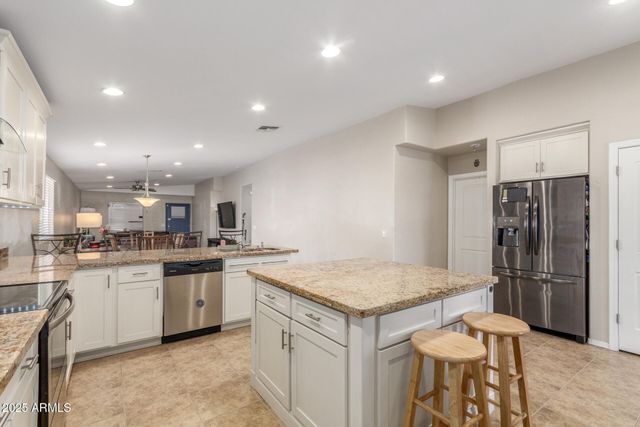 11048 N 16TH Avenue, Phoenix, AZ 85029