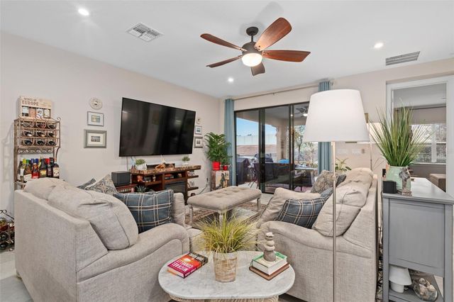 915 BRAEWOOD DRIVE, Clermont, FL 34715