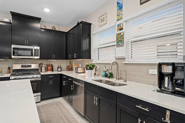 915 BRAEWOOD DRIVE, Clermont, FL 34715