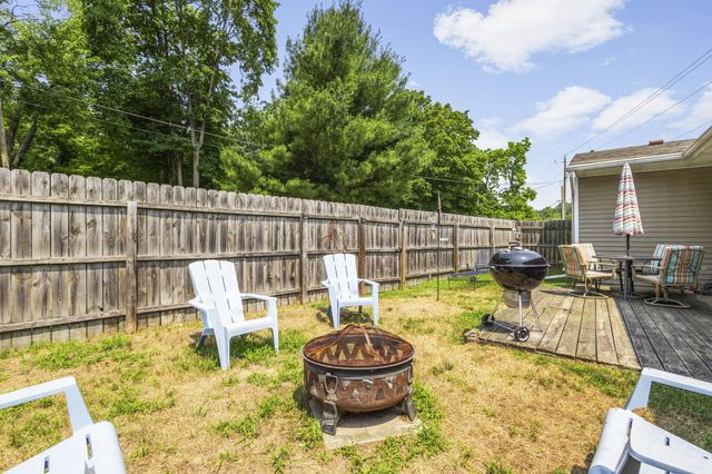 6128 M 63 N, Coloma, MI 49038