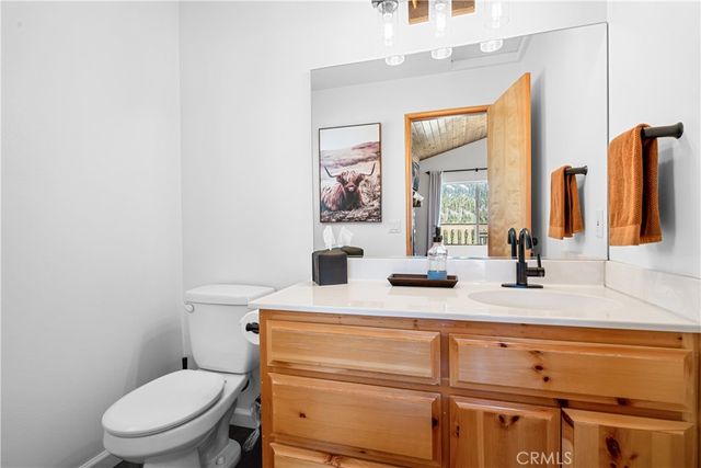 43888 Yosemite Drive, Big Bear Lake, CA 92315