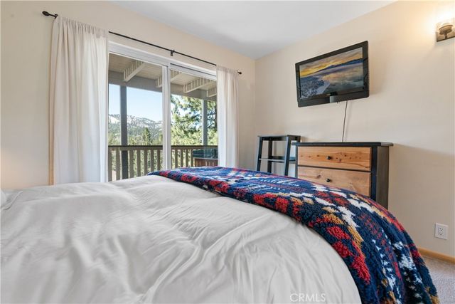 43888 Yosemite Drive, Big Bear Lake, CA 92315