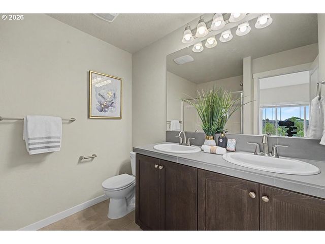 11761 Sw VALENCIA Ln, Wilsonville, OR 97070