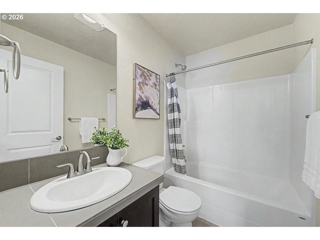 11761 Sw VALENCIA Ln, Wilsonville, OR 97070