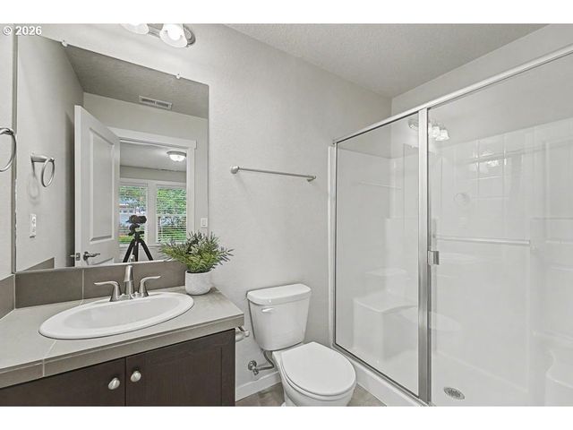 11761 Sw VALENCIA Ln, Wilsonville, OR 97070