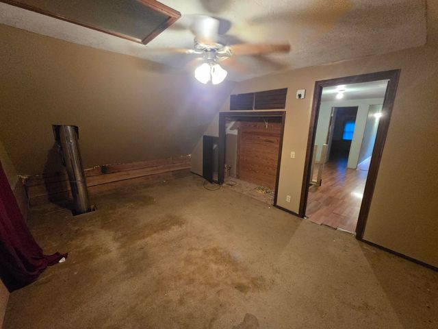 659 Rr 63 Box 659, Cabool, MO 65689