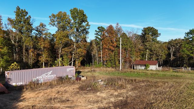 659 Rr 63 Box 659, Cabool, MO 65689