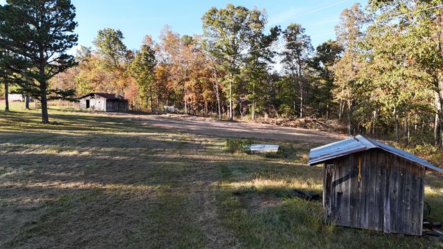 659 Rr 63 Box 659, Cabool, MO 65689