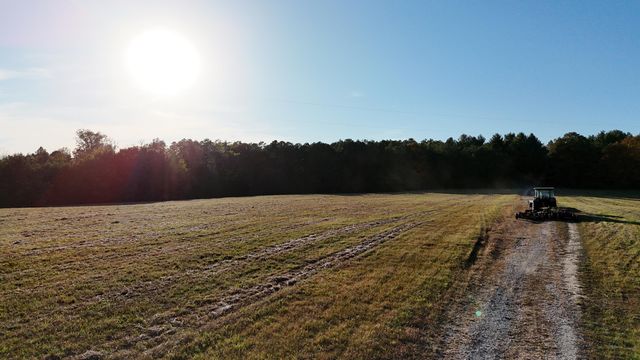 659 Rr 63 Box 659, Cabool, MO 65689