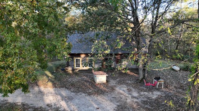 659 Rr 63 Box 659, Cabool, MO 65689