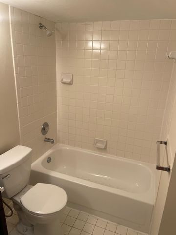 6202 Glenmoor Drive 6202, West Palm Beach, FL 33409