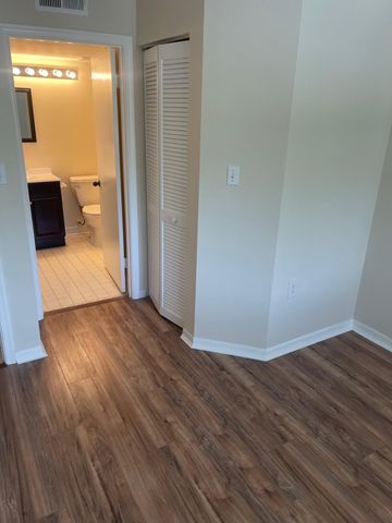 6202 Glenmoor Drive 6202, West Palm Beach, FL 33409