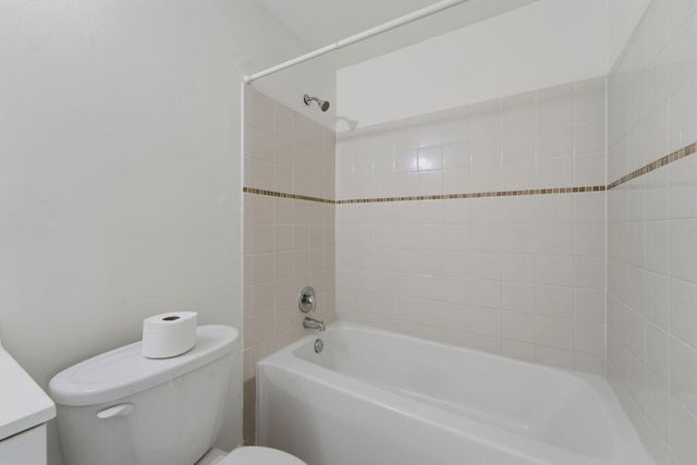 1500 W 13TH Street W, Riviera Beach, FL 33404