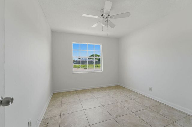 1500 W 13TH Street W, Riviera Beach, FL 33404