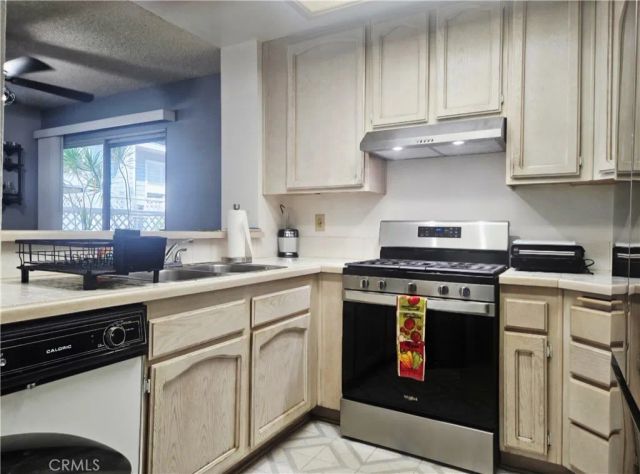 12864 Sycamore Village Dr., Norwalk, CA 90650
